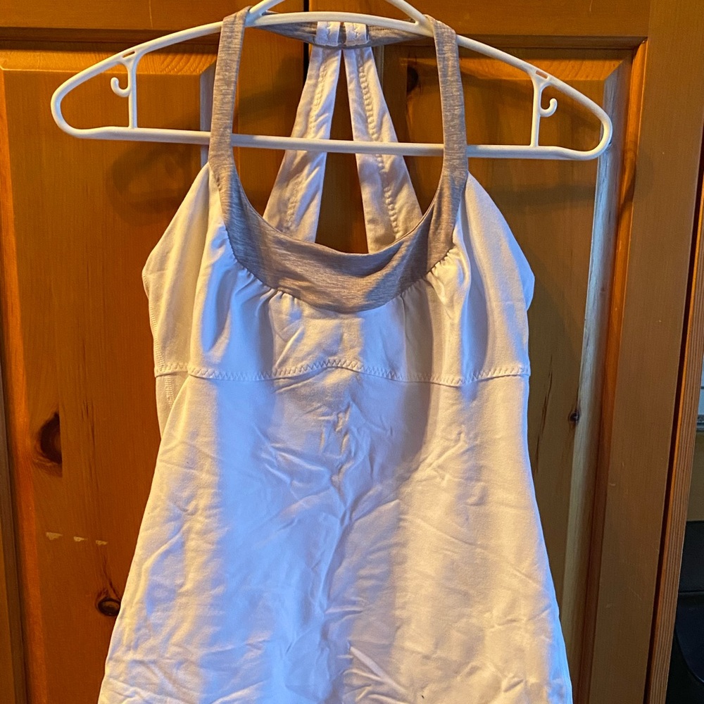 Lulu lemon tank